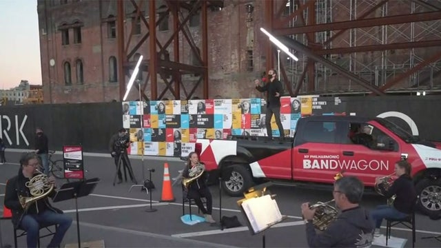 philharmonic-bandwagon.jpg 