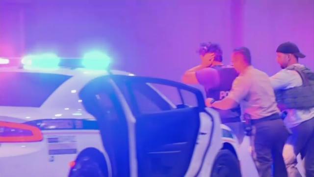 Miami-Dade-Police-Officer-Shot-Hospital.jpg 