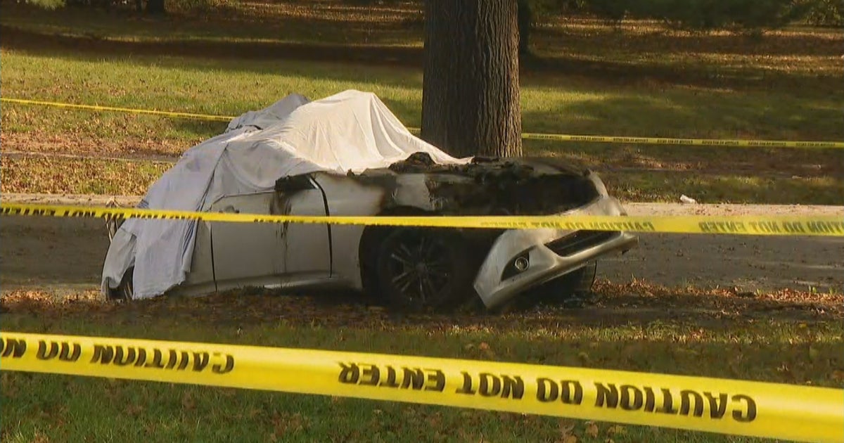 Police: Man, Woman Dead After Car Crashes Into Tree In West ...