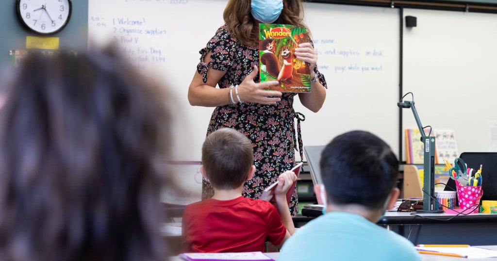 Quinlan ISD gets creative with incentives to attract new teachers CBS