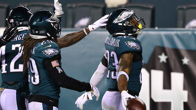 Philadelphia Eagles' Rodney McLeod and T.J. Edwards bail out Carson Wentz  vs. Dallas Cowboys in Week 8 win