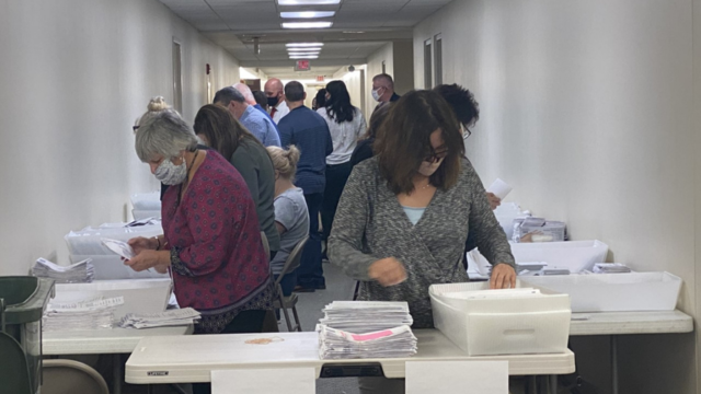 beaver-county-mail-in-ballot-counting.png 