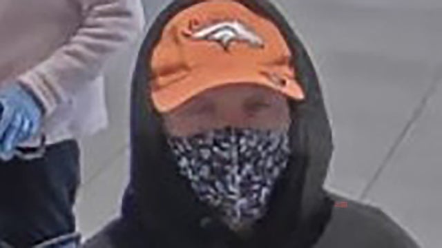 colfax-bank-robbery-suspect-from-oct-30-credit-dpd-crime-stoppers-1.jpg 