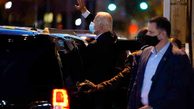 cbsn-fusion-joe-biden-watches-returns-from-delaware-home-as-results-increasingly-favor-him-thumbnail-583182-640x360.jpg 