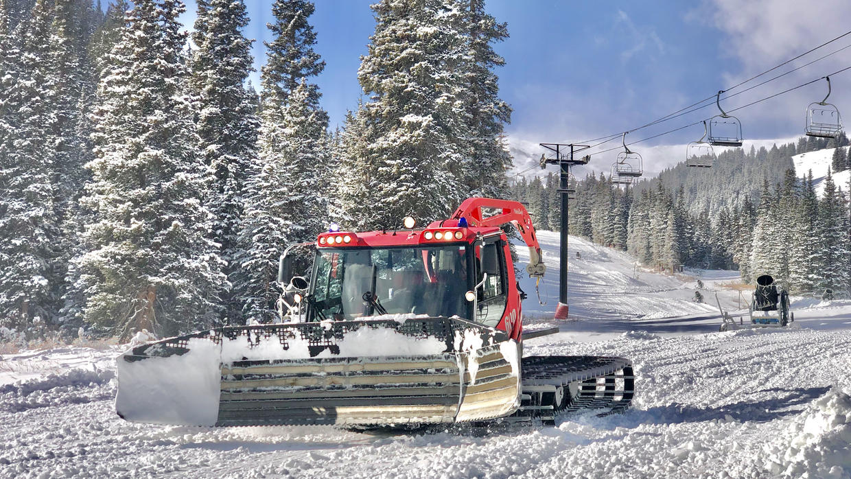 Loveland Ski Area Prepares For Opening Day On Wednesday CBS Colorado