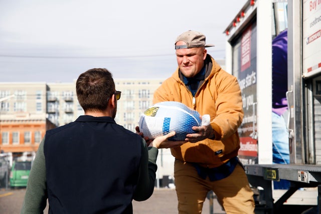 Rescue Mission Turkey Drive 2019 credit denver rescue mission 12