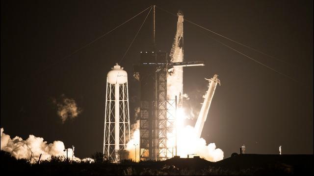 cbsn-fusion-spacex-launches-first-full-nasa-crew-to-the-international-space-station-2020-11-15-thumbnail-588602-640x360.jpg 
