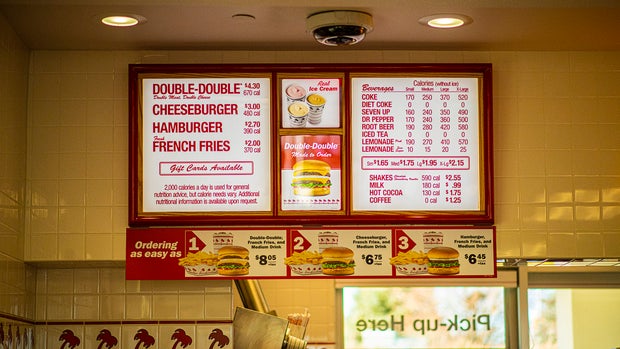 in-n-out-burger-10.jpg 