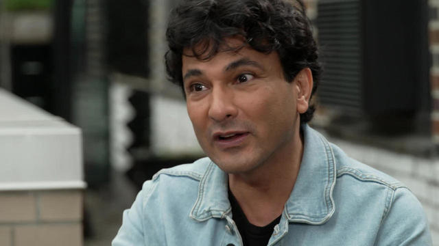 vikas-khanna-1280.jpg 