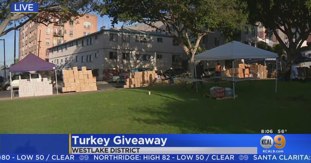 Turkey Giveaways Across LA Help Families In Need During Thanksgiving