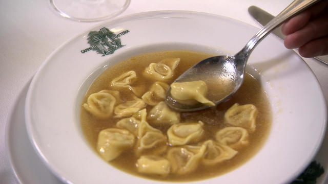 tortelliniinbrodo1920-593468-640x360.jpg 