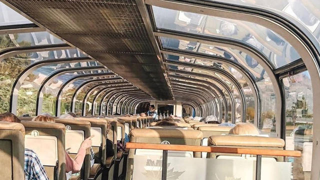luxury-train.jpg 
