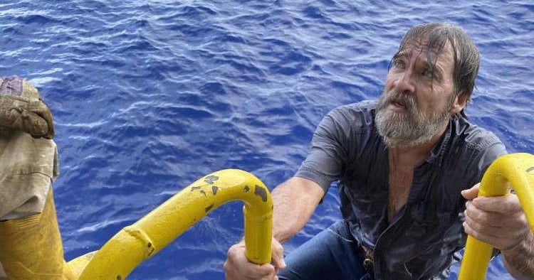 Missing boater found clinging to capsized vessel 86 miles off Florida ...