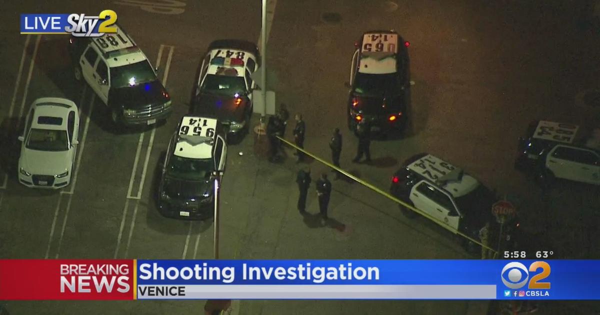 Woman Killed In Shooting Near Venice Beach Boardwalk - Cbs Los Angeles