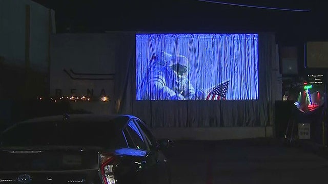 hollywood-drive-in.jpg 