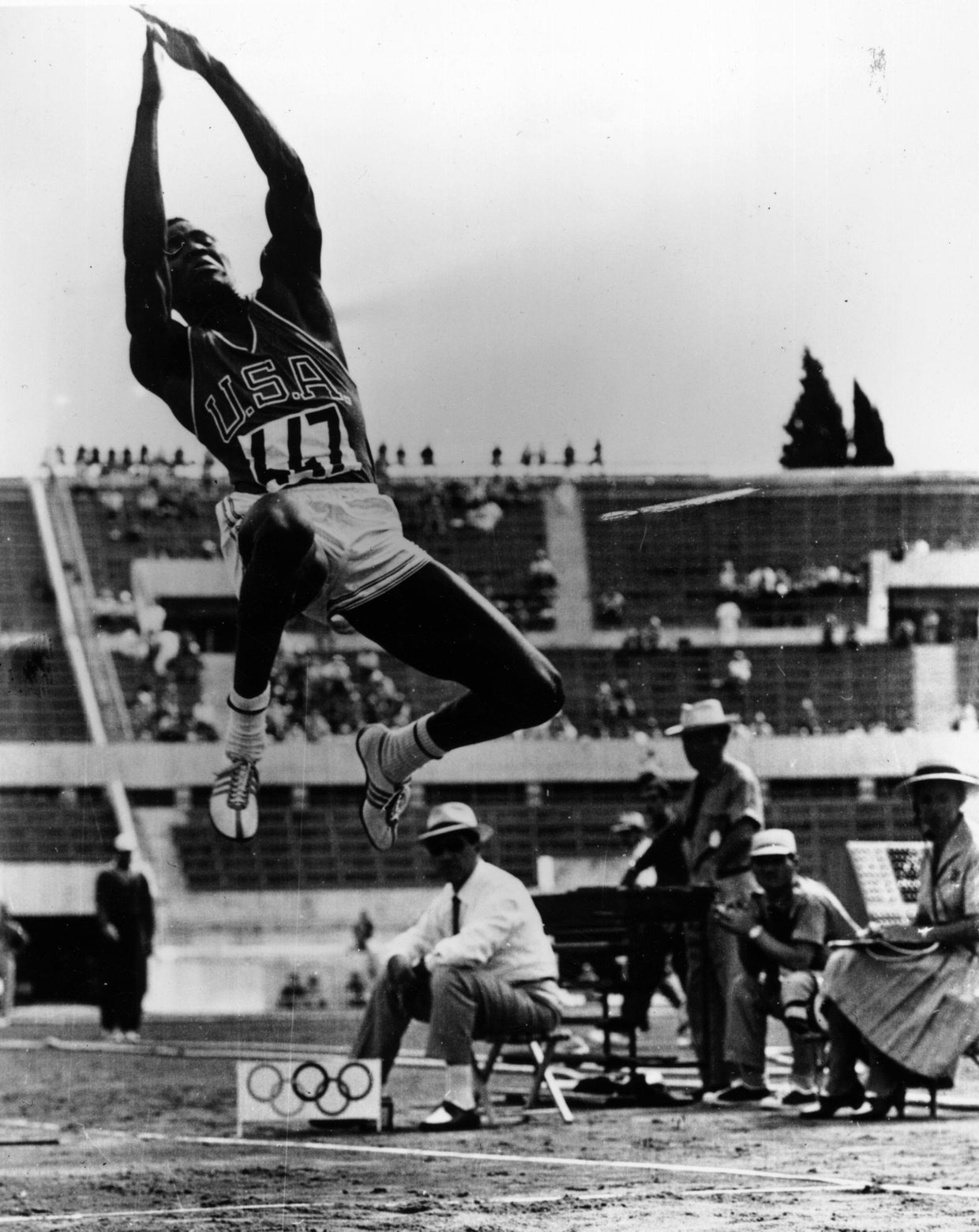 olympic-champion-rafer-johnson-who-also-helped-apprehend-robert