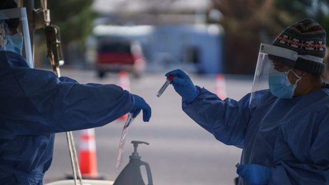cbsn-fusion-us-sees-deadliest-day-of-coronavirus-pandemic-as-cdc-director-warns-of-winter-months-thumbnail-600628-640x360.jpg 