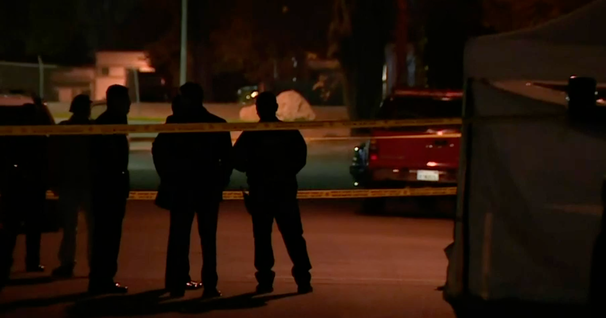 1 Shot, Killed In Residential Area Of North Hollywood - CBS Los Angeles