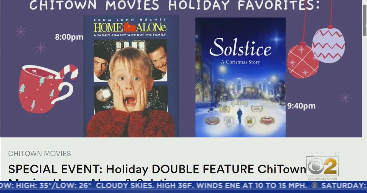 Watch A Holiday Double Feature At ChiTown Movies Drive-In - CBS Chicago