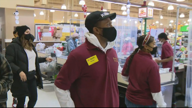 23VO_RODNEY-MCLEOD-GROCERY-SURPRISE.transfer_frame_36.png 