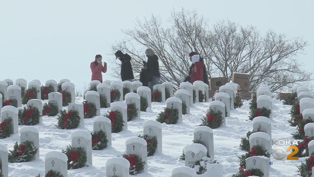 wreath-laying-washington-county.jpg 