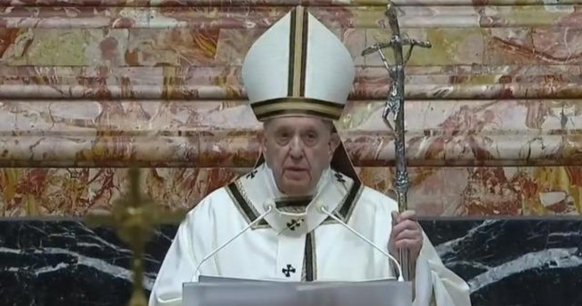 Pope Francis offers blessing at Christmas Eve Mass CBS News