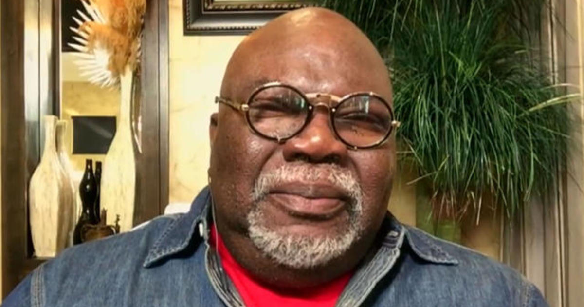 T.D. Jakes' Christmas message of hope and being intentional this