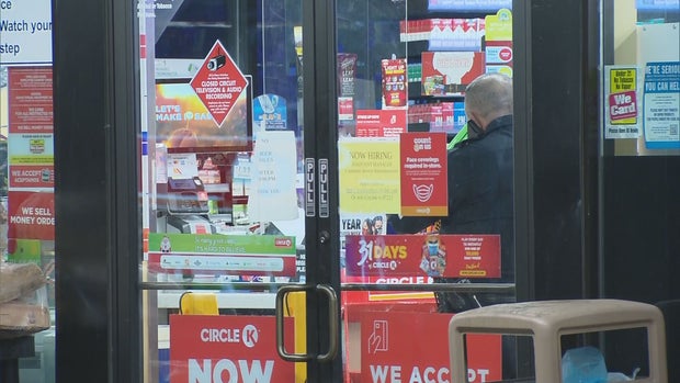 LU3_20210101_020108_frame_3128 