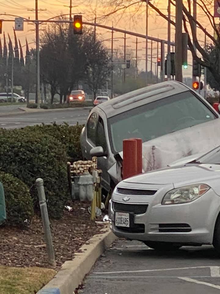 Car Crashes Into Gas Line In Ceres CBS Sacramento