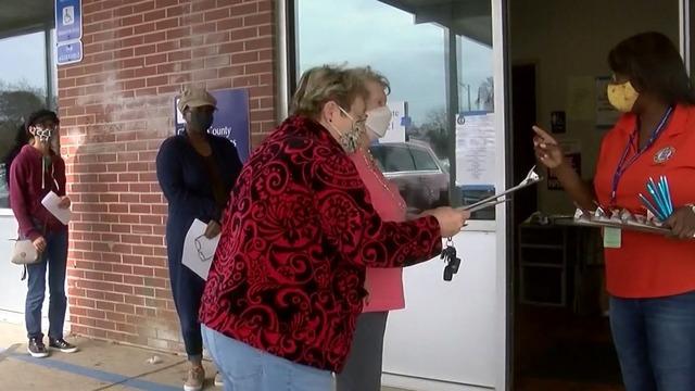 cbsn-fusion-georgia-election-to-determine-senate-control-trump-under-fire-for-call-with-state-official-thumbnail-620328-640x360.jpg 