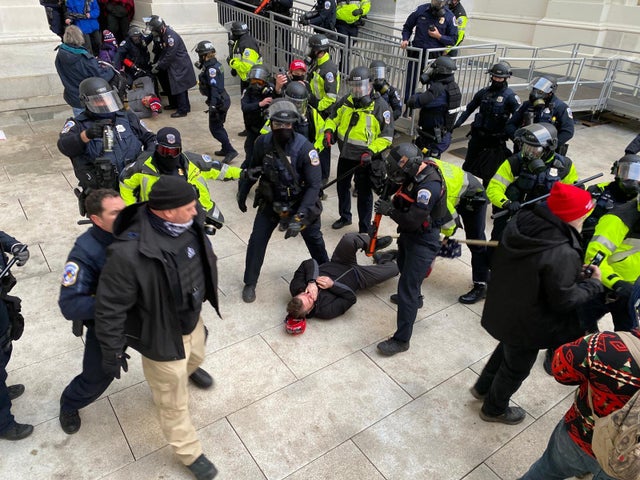 Trump supporters storm Capitol building in Washington 