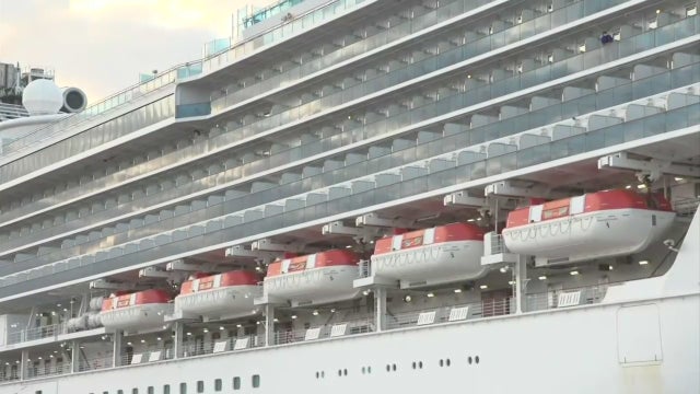 Cruise-Ship.jpg 
