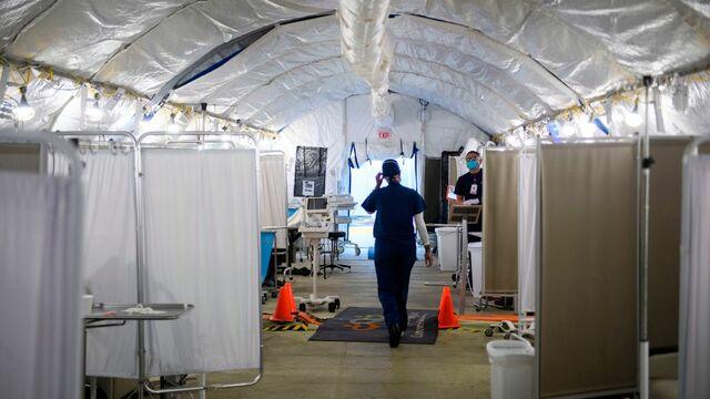 cbsn-fusion-us-records-more-than-4000-deaths-in-a-single-day-thumbnail-623315-640x360.jpg 