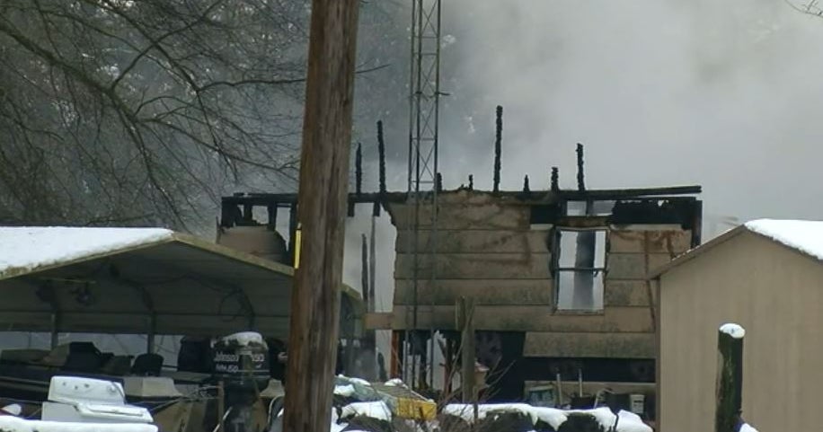 Mother And 3 Young Children Die In East Texas House Fire - CBS Texas