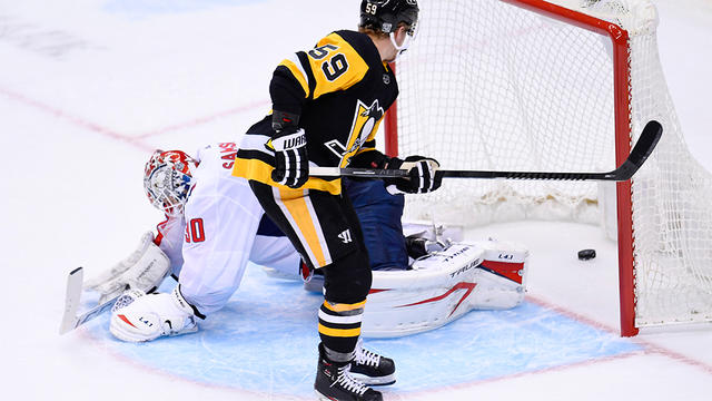 NHL-JAN-17-Capitals-at-Penguins.jpg 
