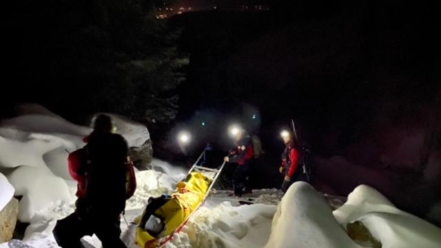 Steamboat-Skier-Rescue-2-Routt-County-Search-and-Rescue-on-FB.jpg 