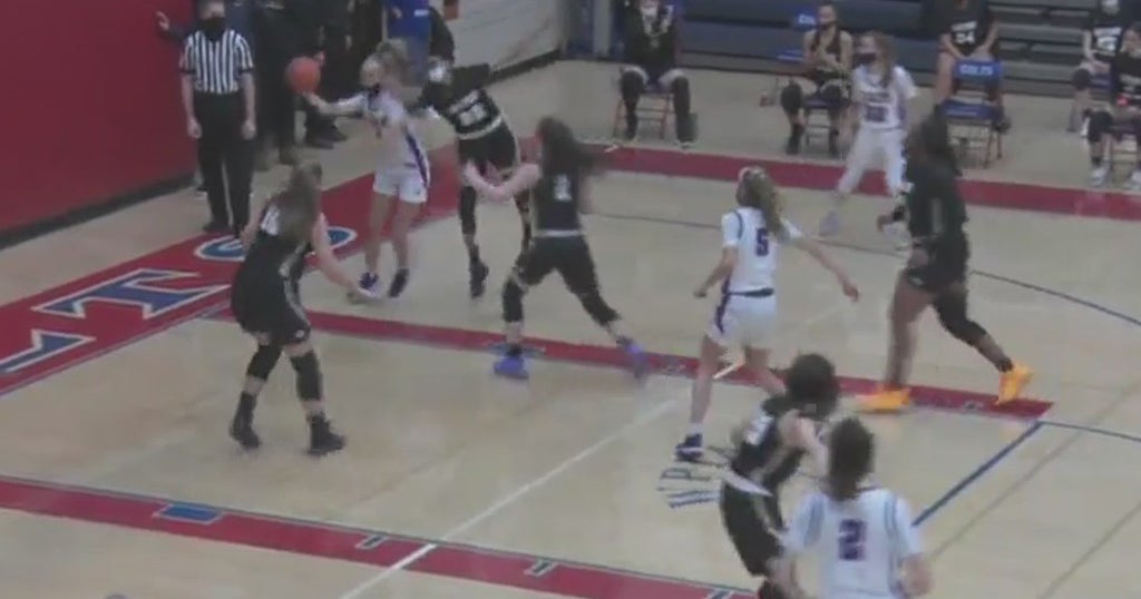 Chartiers Valley Girls Basketball Team Breaks PIAA Record With 63