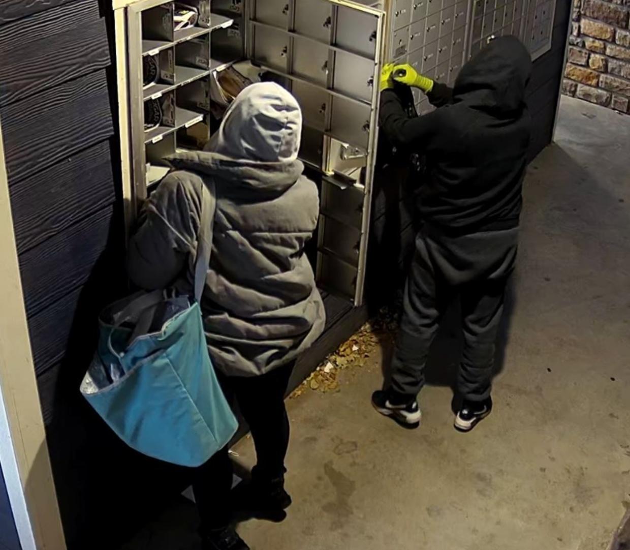 Aurora Police Release Surveillance Photos Of Mail Theft Suspects - CBS ...