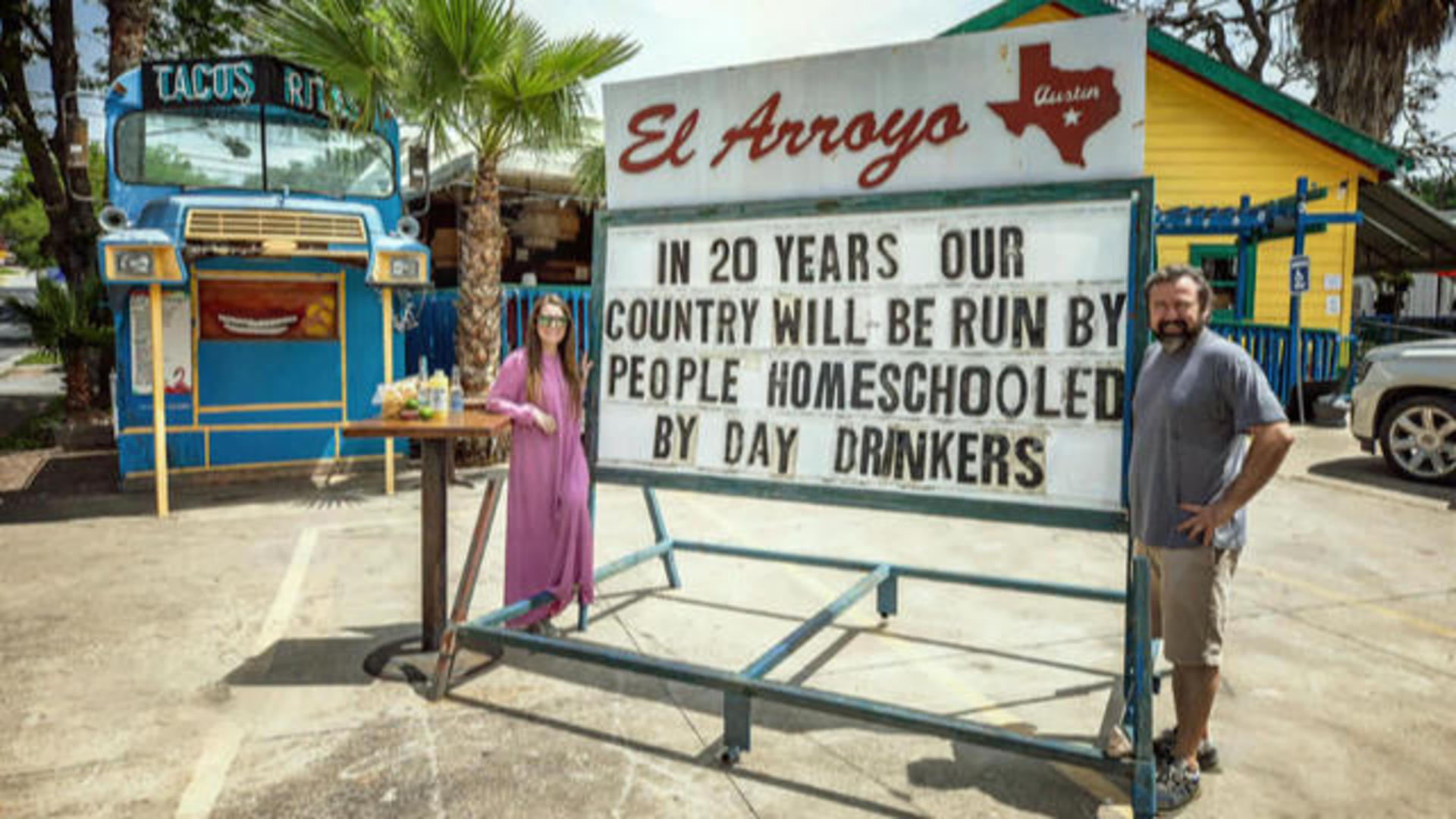 Hilarious Comedian Owns This Waterfront Home in Austin, TX