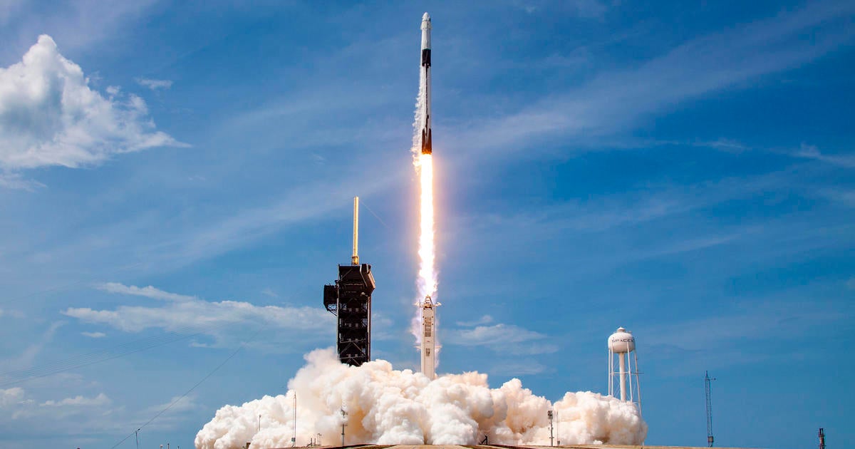 SpaceX To Launch World's First All-Civilian Orbital Mission Before End ...