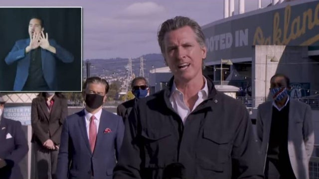 Newsom-at-Oakland-Coliseum.jpg 
