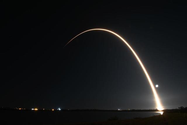 SpaceX Starlink satellite internet aces online game test