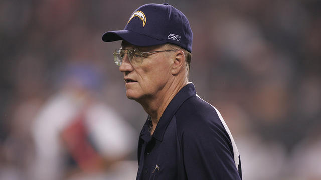 Pitt graduate Marty Schottenheimer, coach of 4 NFL teams and