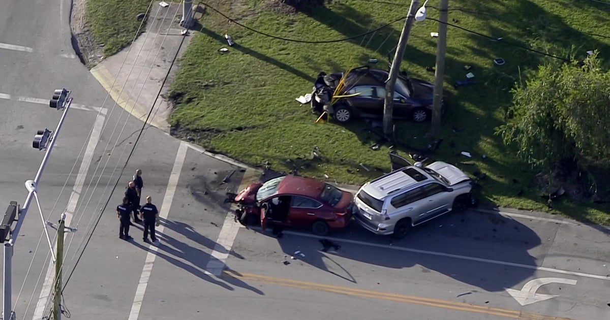 Armed Carjacking Led To Police Pursuit In Homestead - CBS Miami