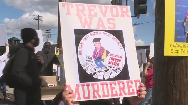 trevor-seever-sign.jpg 