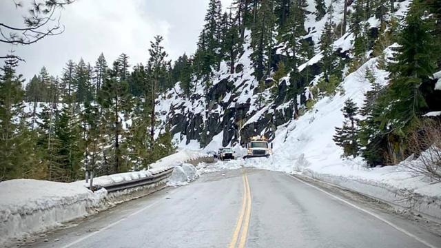 hwy-89-avalanche.jpg 