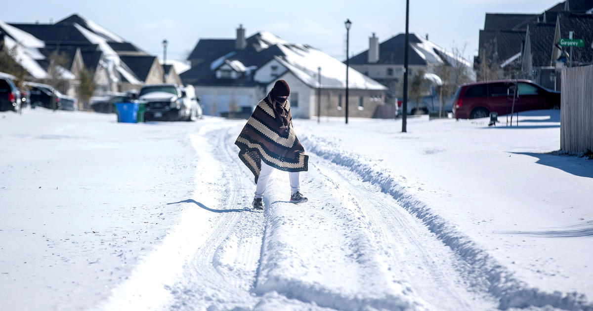 Large-scale storm cranking up, big changes coming to Texas