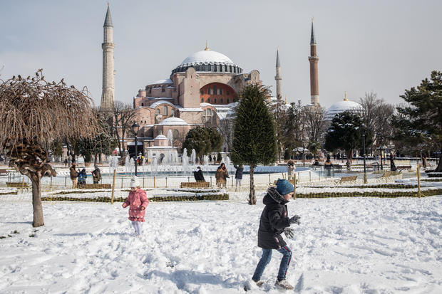 Snowstorm Hits Istanbul 