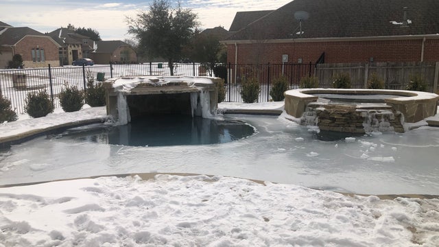 frozen-pool-tx-storm-2021.jpg 