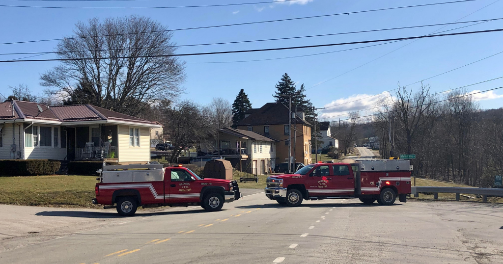 Law Enforcement Surround Home In Burgettstown, Man Eventually Taken